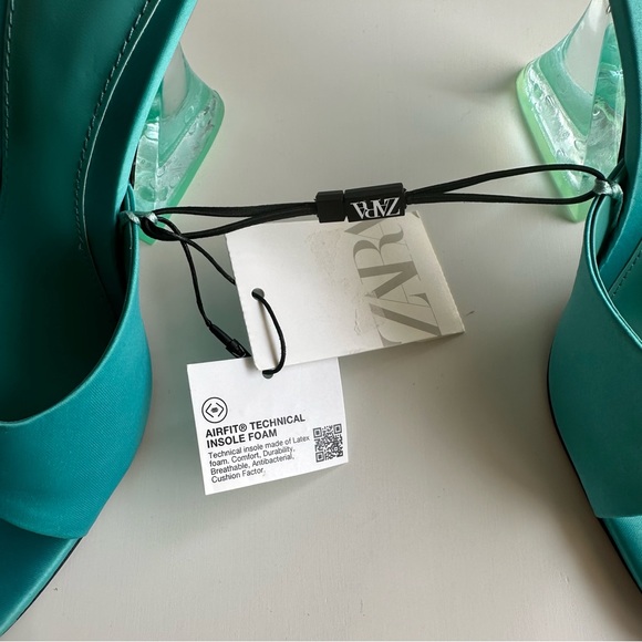NWT Zara Aqua Blue Satin Mules with Clear Acrylic Heels - Bloggers Fave - Picture 11 of 12